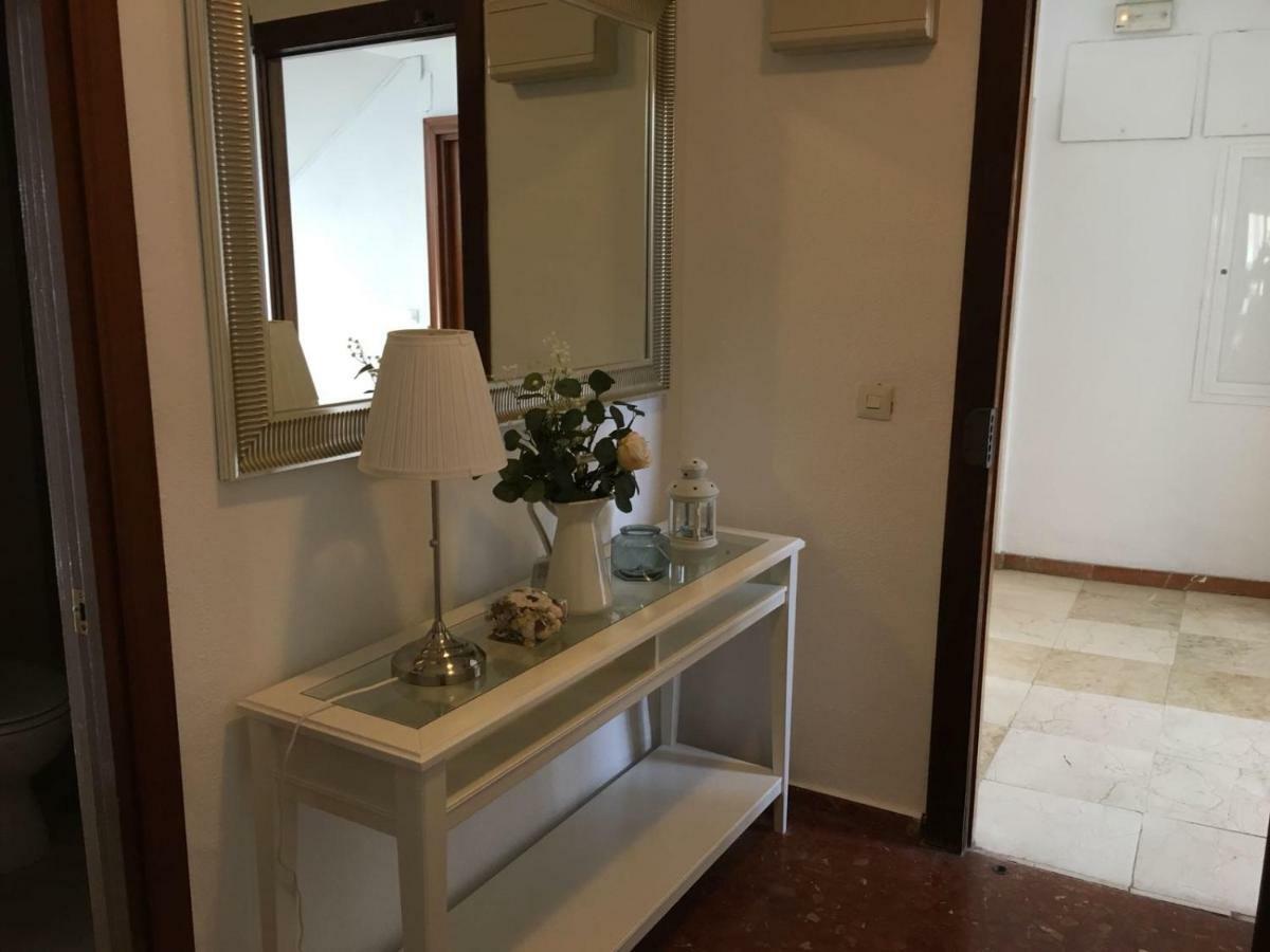 Malagueta Beach Premium Малага Экстерьер фото